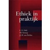 Ethiek in praktijk door M.F. Verweij