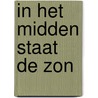 In het midden staat de zon door W. Offeciers