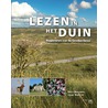 Lezen in het duin door Joop Mourik