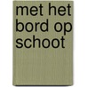 Met het bord op schoot by M. Maassen