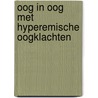 Oog in oog met hyperemische oogklachten door Onbekend