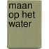 Maan op het water