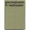 Gierzwaluwen in nestkasten door M. Mourmans-Leinders