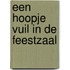 Een hoopje vuil in de feestzaal