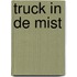 Truck in de mist