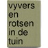 Vyvers en rotsen in de tuin