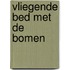 Vliegende bed met de bomen