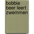 Bobbie beer leert zwemmen