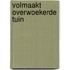 Volmaakt overwoekerde tuin
