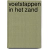 Voetstappen in het zand door L. Macdonald