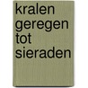 Kralen geregen tot sieraden door G. Root