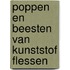 Poppen en beesten van kunststof flessen