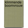 Klimmende boomvrouw door Linden