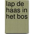 Lap de haas in het bos