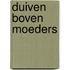 Duiven boven moeders