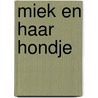 Miek en haar hondje door Serena Nanda