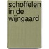 Schoffelen in de wijngaard