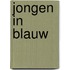 Jongen in blauw