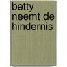 Betty neemt de hindernis by Unknown