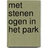 Met stenen ogen in het park