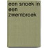 Een snoek in een zwembroek