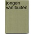 Jongen van buiten