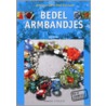 Bedelarmbandjes by M. Bonthuis