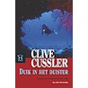 Duik in het duister door Clive Cussler