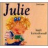 Julie haalt kattenkwaad uit