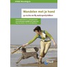Wandelen met je hond by Nicky Gootjes