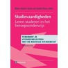 Studievaardigheden by R.M. Aarts