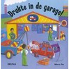 Drukte in de garage by R. Finn