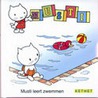 Musti leert zwemmen