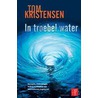 In troebel water door T. Kristensen