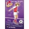 Girls F.C. door Helena Pielichaty
