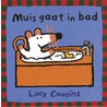 Muis gaat in bad