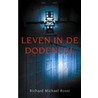 Leven in de dodencel door R.M. Rossi