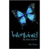 Intertwined door Dee Tracy