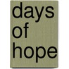 Days Of Hope door Lyn Andrews