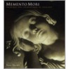 Memento Mori door Simon Marsden