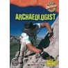 Archaeologist door William David Thomas