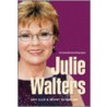 Julie Walters door Lucy Ellis