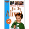 Living Things door Sally Hewitt