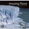 Amazing Planet door Richard Kvasnovsky