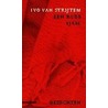 Een rode sjaal door Ivo van Strijtem