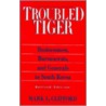Troubled Tiger door Mark L. Clifford
