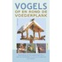 Vogels op en rond de voederplank