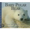 Baby Polar Bear door Aubrey Lang
