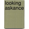 Looking Askance door Michael Leja