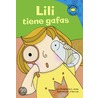 Lili Tiene Gafas door Christianne Jones